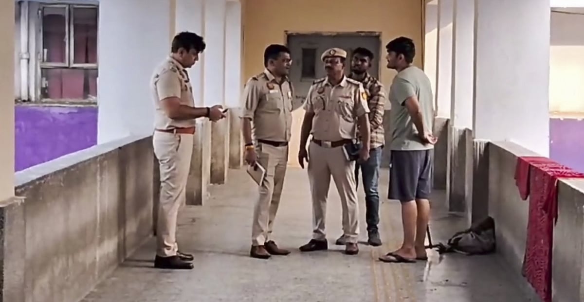 PTI : Delhi GTB Hospital Firing Case |